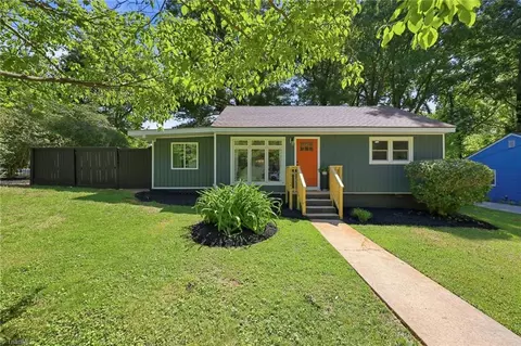 1112 Guyer St, High Point, NC 27262