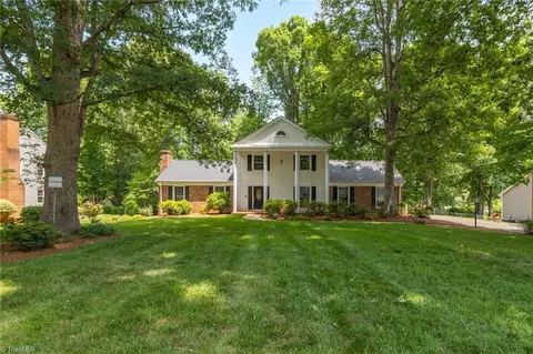 1104 Arbor Ln, Reidsville, NC 27320