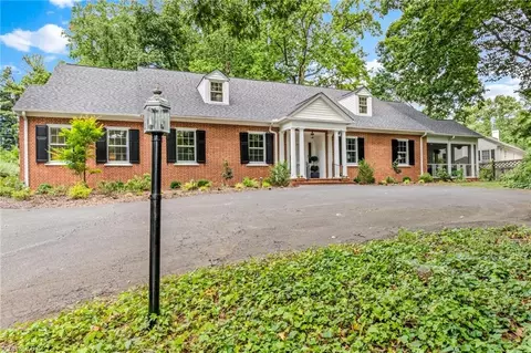 1805 Robinhood Rd, Winston Salem, NC 27104