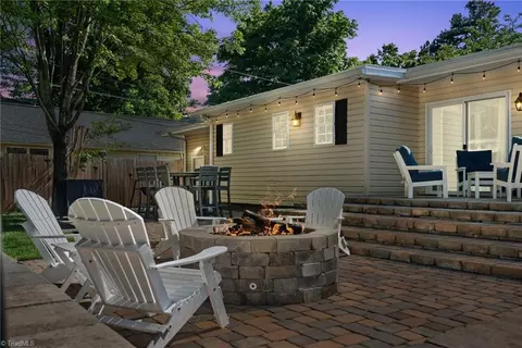 2304 Fairfield Ave, Greensboro, NC 27408