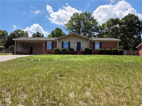 3849 Greenway Dr, Trinity, NC 27370