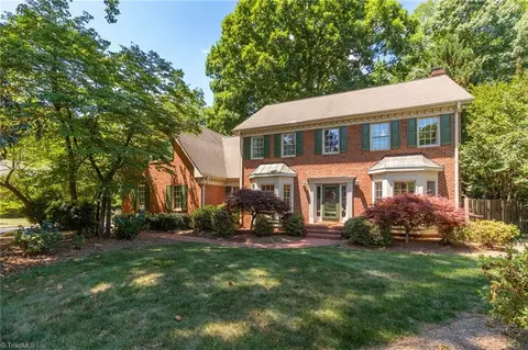 3106 Cabarrus Dr, Greensboro, NC 27407