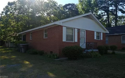 2130 Veasley St, Greensboro, NC 27407