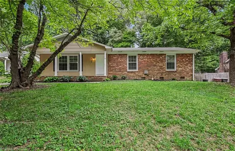 5104 Amberhill Dr, Greensboro, NC 27455