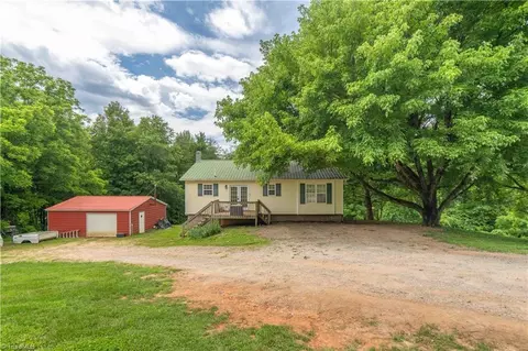 307 Water Trl, Mount Airy, NC 27030