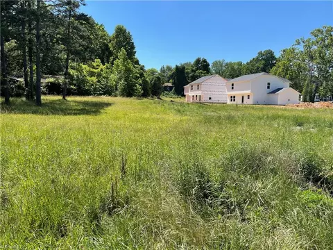 1314 White St, Lexington, NC 27292