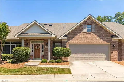 4711 Hanberry Dr, Greensboro, NC 27410