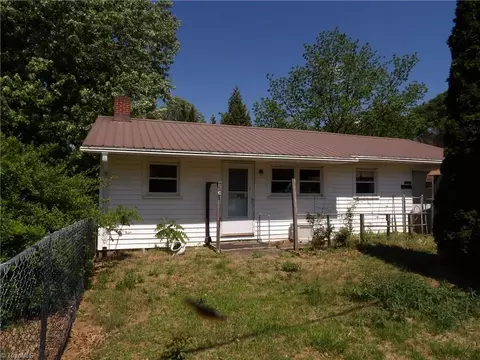 123 Deer Haven Rd, Sparta, NC 28675