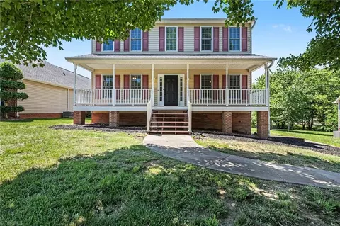 2910 Bridgeport Dr, Winston Salem, NC 27103