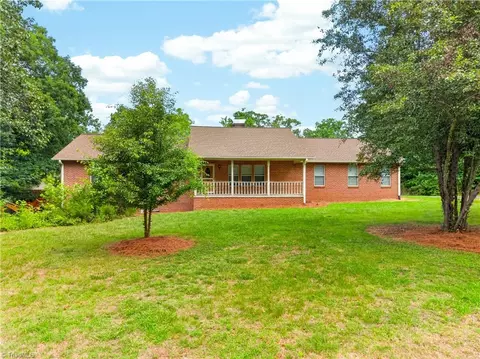 Exterior - 8976 W Us Highway 64, Trinity, NC 27370 photo 2 of 10