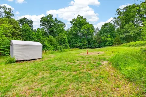 Exterior - 8976 W Us Highway 64, Trinity, NC 27370 photo 8 of 10
