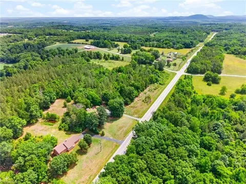 View/Area - 8976 W Us Highway 64, Trinity, NC 27370 photo 2 of 4