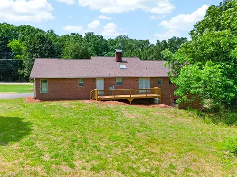 Exterior - 8976 W Us Highway 64, Trinity, NC 27370 photo 7 of 10