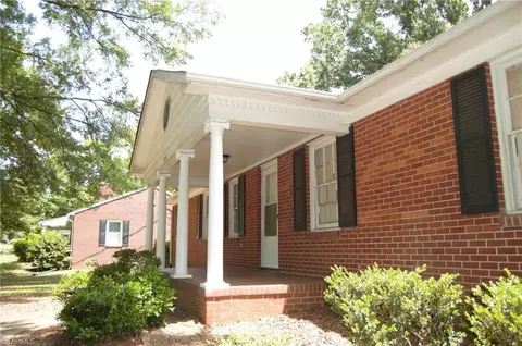 1510 Polo Rd, Winston Salem, NC 27103