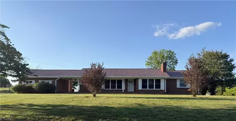 5800 Bethel Rd, Jonesville, NC 28642