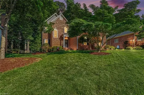 4335 Winterberry Ridge Ct, Winston Salem, NC 27103