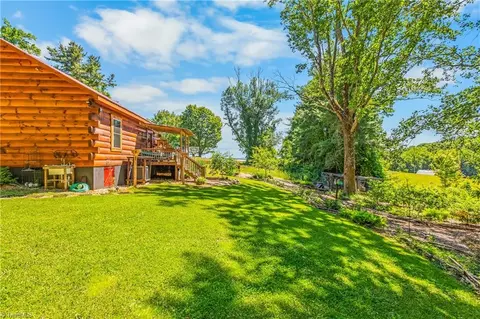 Exterior - 271 Eby Ln, Fancy Gap, VA 24328 photo 9 of 19