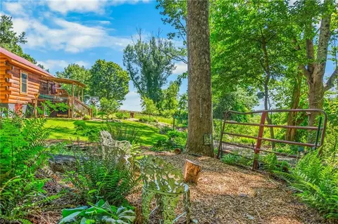Exterior - 271 Eby Ln, Fancy Gap, VA 24328 photo 10 of 19