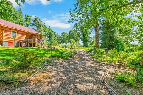 Exterior - 271 Eby Ln, Fancy Gap, VA 24328 photo 11 of 19