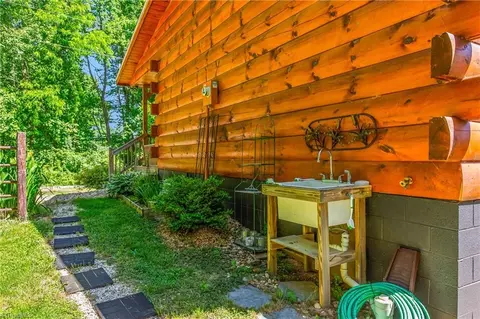 Exterior - 271 Eby Ln, Fancy Gap, VA 24328 photo 6 of 19