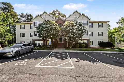 160 James Rd #1D, High Point, NC 27265