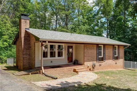 153 Lake Lemar Rd, Reidsville, NC 27320