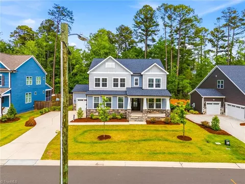 Exterior - 3862 Keohane Dr, Durham, NC 27705 photo 5 of 6
