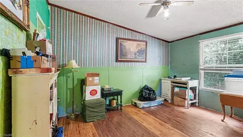 302 Queens Way, Randleman, NC 27317 photo 16