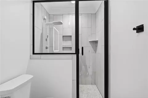 Bath - 8403 Wolf Ridge Trl, Oak Ridge, NC 27310 photo 1 of 9