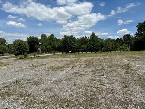 157 Interstate Way, Elkin, NC 28621 photo 13