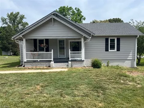 155 Hilda Dr, Mount Airy, NC 27030