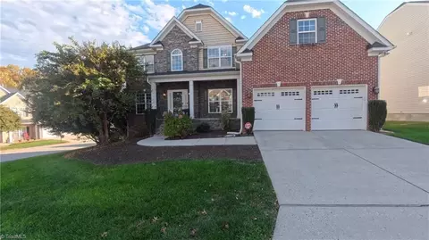 1600 Lakefield Dr, Clemmons, NC 27012
