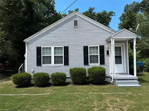 912 English St S, Greensboro, NC 27401