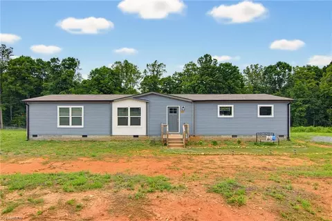 171 Free Bird Ln, Madison, NC 27025
