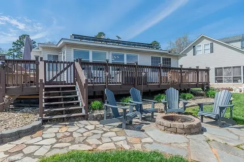 349 Reynolds Rd, Lexington, NC 27292