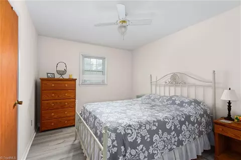 Bedroom - 3673 Pine Ridge Dr, Trinity, NC 27370 photo 4 of 5