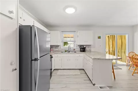 Kitchen - 3673 Pine Ridge Dr, Trinity, NC 27370 photo 3 of 3