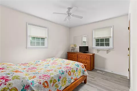 Bedroom - 3673 Pine Ridge Dr, Trinity, NC 27370 photo 5 of 5