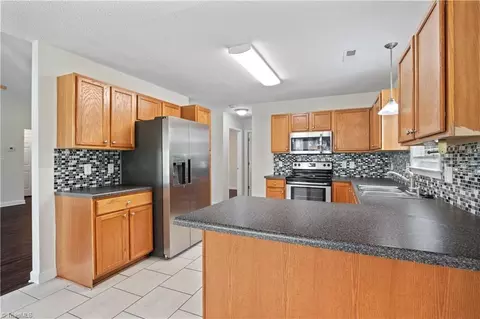 Kitchen - 1742 Spring Path Trl, Clemmons, NC 27012 photo 1 of 4