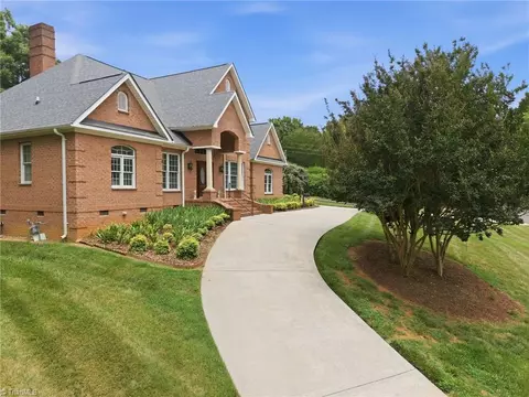 Exterior - 540 Hickory Dr, Salisbury, NC 28144 photo 3 of 11