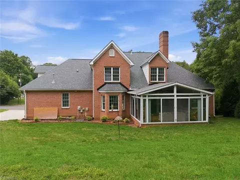 Exterior - 540 Hickory Dr, Salisbury, NC 28144 photo 9 of 11