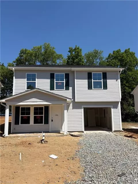 602 Tussey St, Lexington, NC 27292