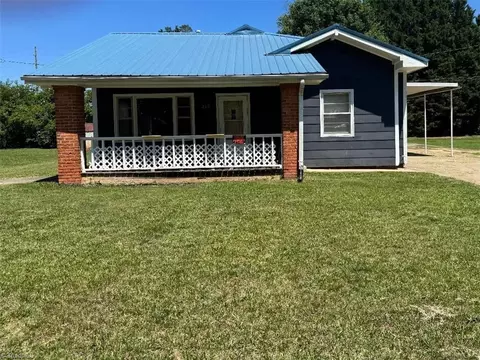 265 Broad St, Lexington, NC 27295