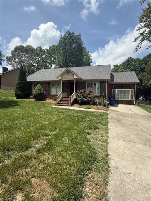 1008 Lashley Park Dr, Gibsonville, NC 27249