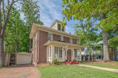 625 Fairmont St, Greensboro, NC 27401