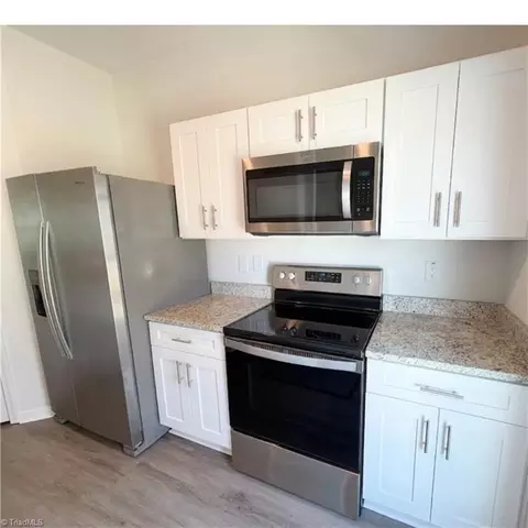 Kitchen - 5528 Avery Dr, Trinity, NC 27370 photo 1 of 3
