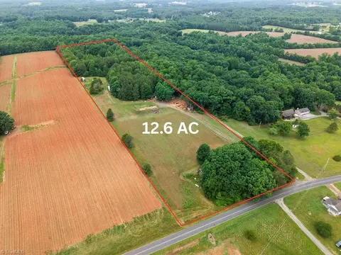 2025 Lace Knoll Rd, East Bend, NC 27018