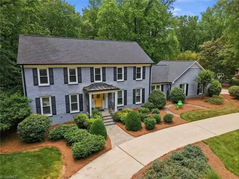 5705 Forest Manor Dr, Greensboro, NC 27410