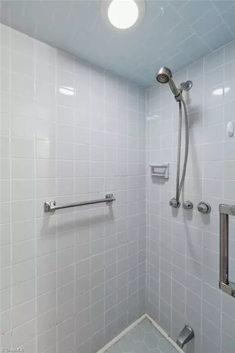Bath - 306 Spring St, King, NC 27021 photo 2 of 3