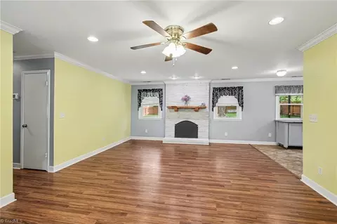 Living - 314 Mountainbrook Dr, King, NC 27021 photo 2 of 5